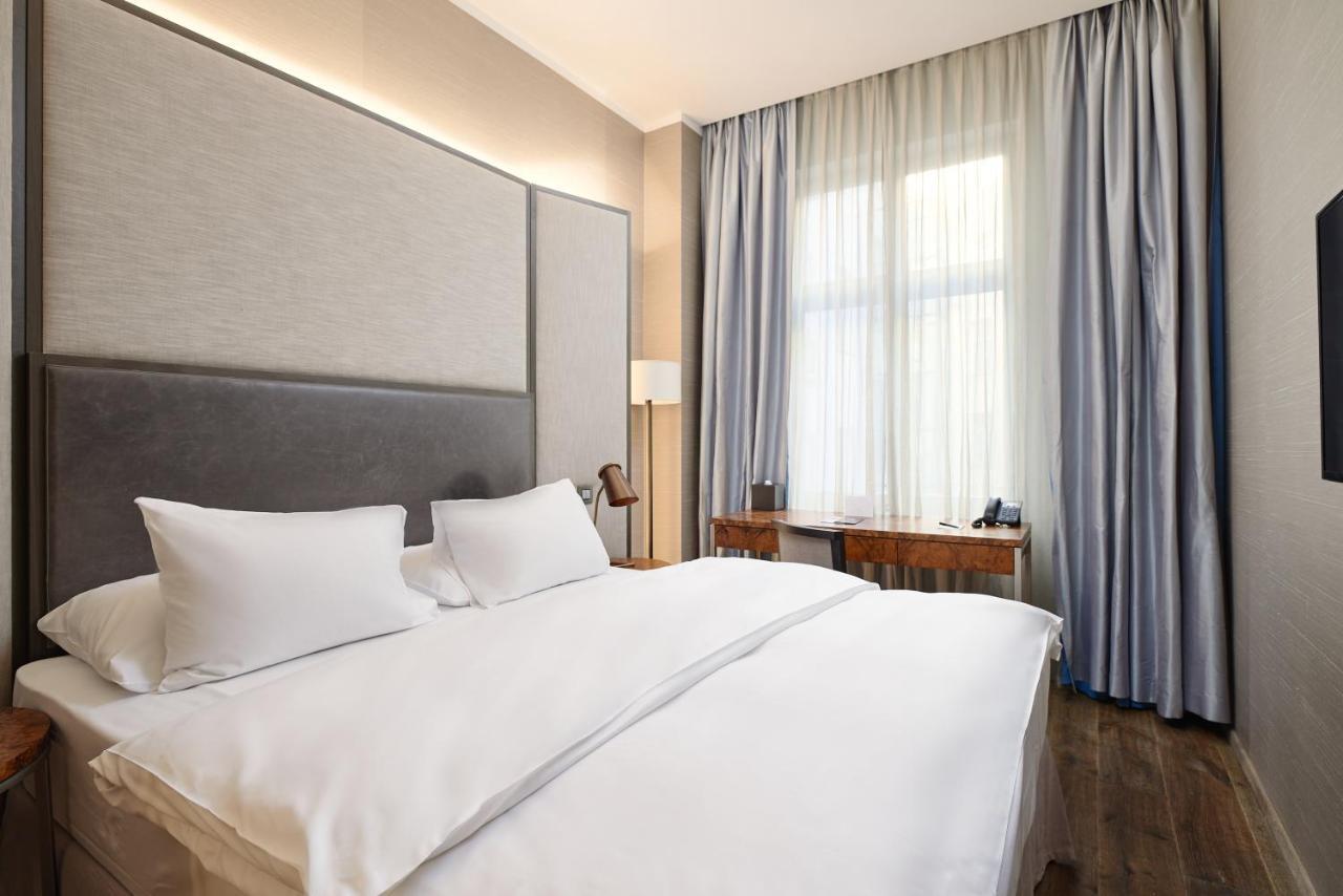 The Emblem - Preferred & 5* Praga